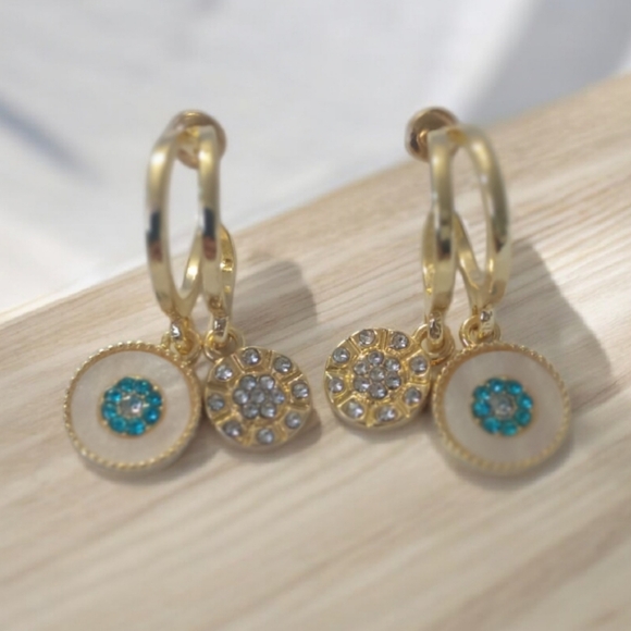 Elegant Gold and Blue Dangle Earrings - Picture 6 of 8
